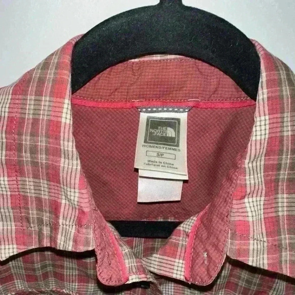 The North Face Plaid Button Up Shirt S/P Red Brown for Women with Embroidery - Picture 9 of 16